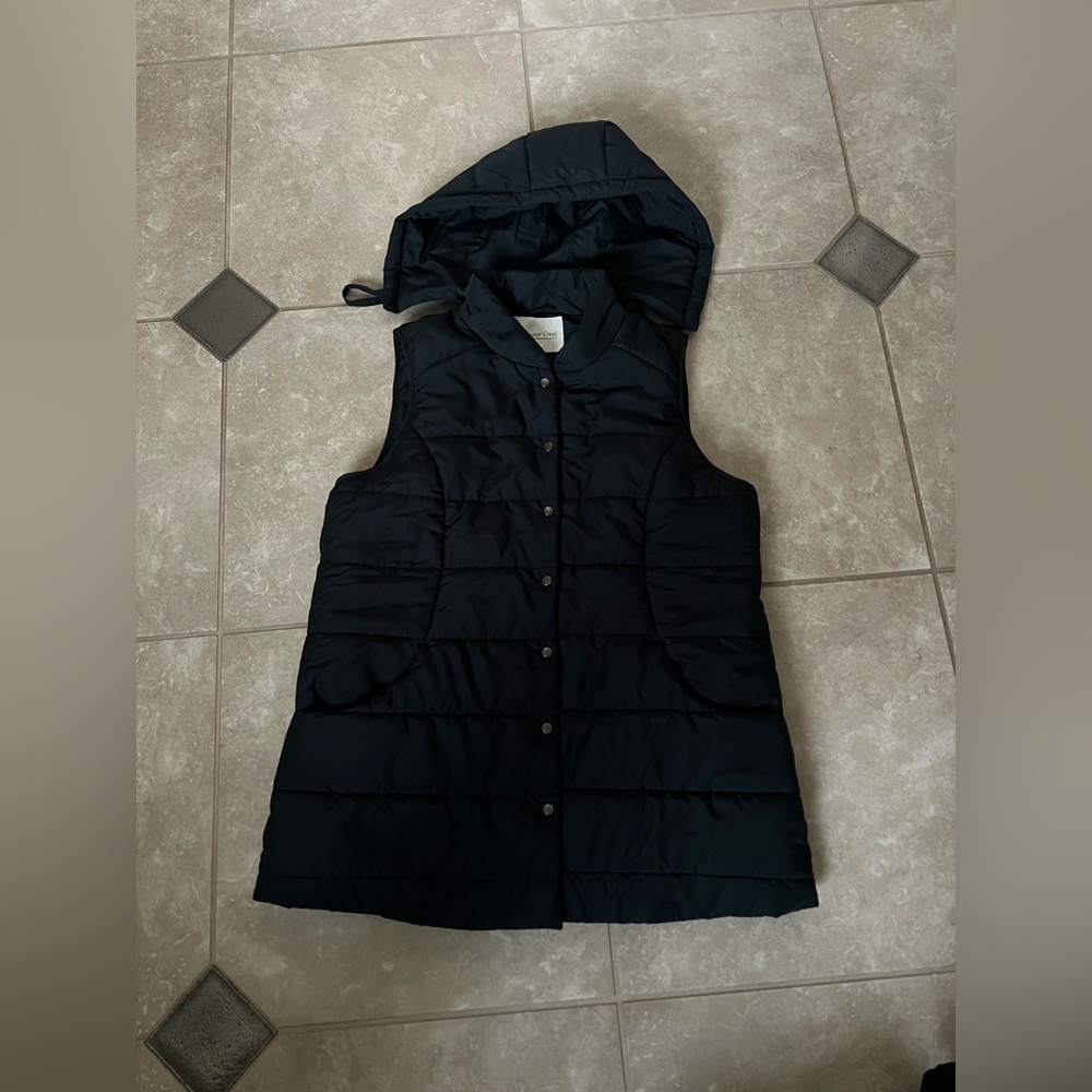 Coldwater Creek Women’s Black North Sky Puffer Vest